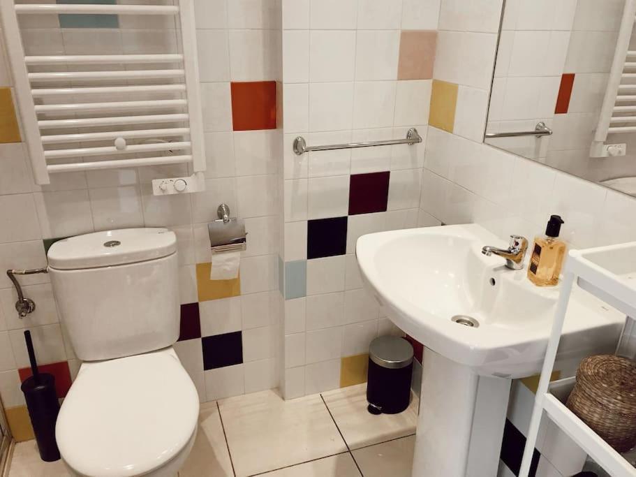 Apartamento Puerta Del Camino 7 Bilbao Luaran gambar