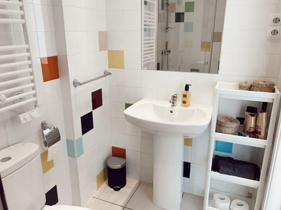 Apartamento Puerta Del Camino 7 Bilbao Luaran gambar